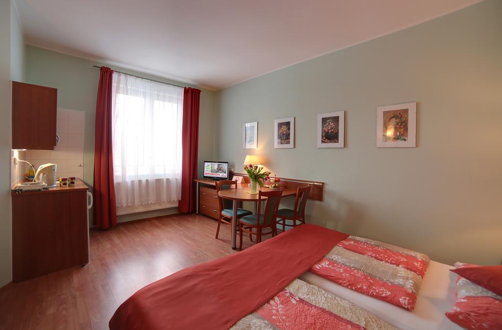 Penzion Fan Karlsbad Buitenkant foto